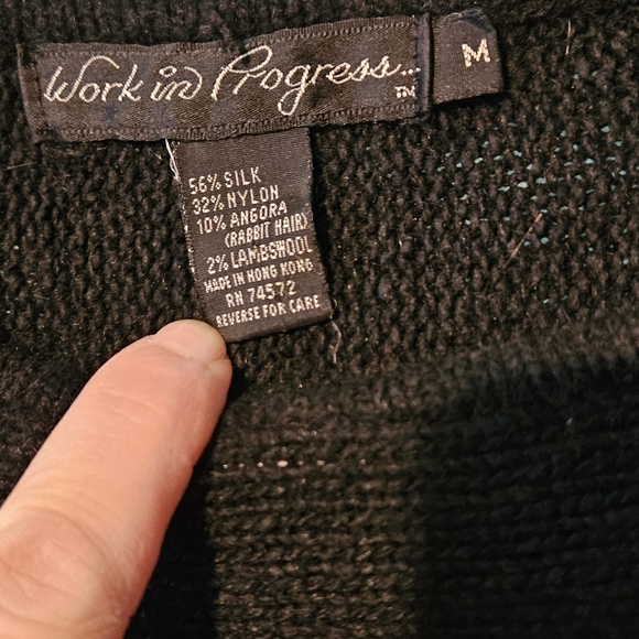 Vintage pearl embellished black sweater - Picture 3 of 5